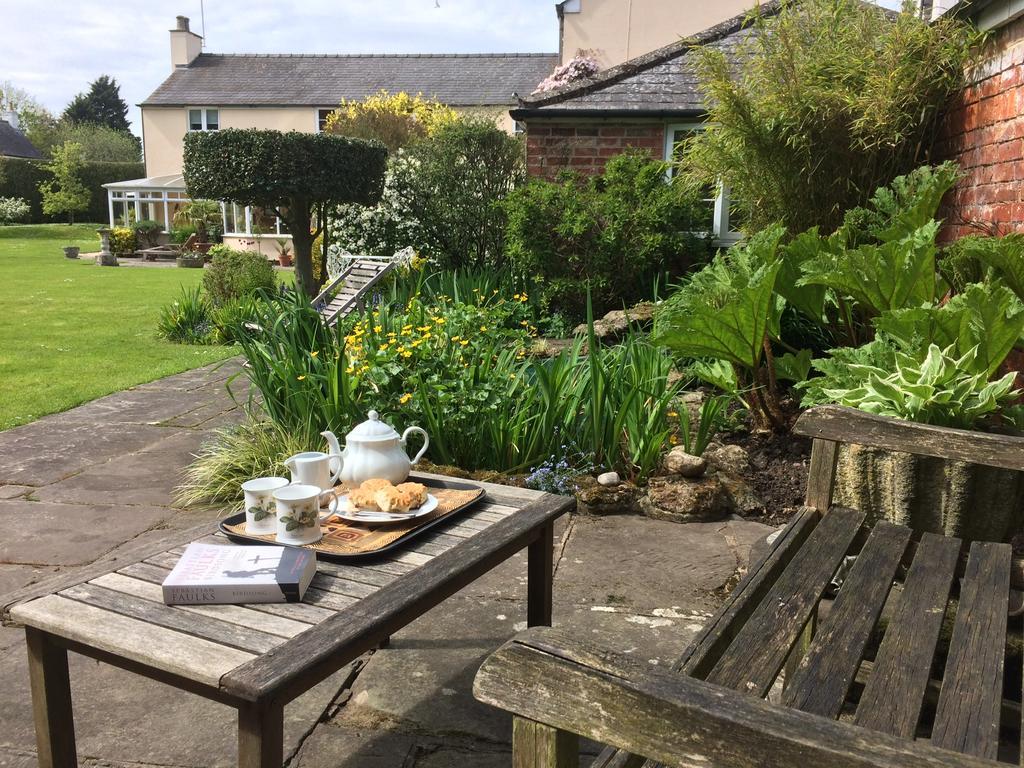 Little Manor Bed and Breakfast Cheltenham Eksteriør billede