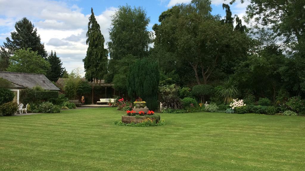 Little Manor Bed and Breakfast Cheltenham Eksteriør billede