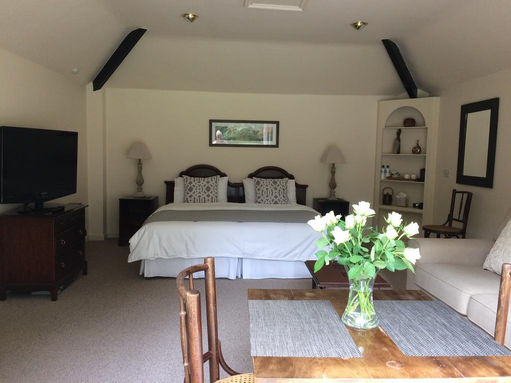 Little Manor Bed and Breakfast Cheltenham Eksteriør billede