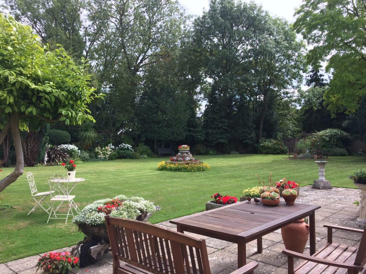 Little Manor Bed and Breakfast Cheltenham Eksteriør billede